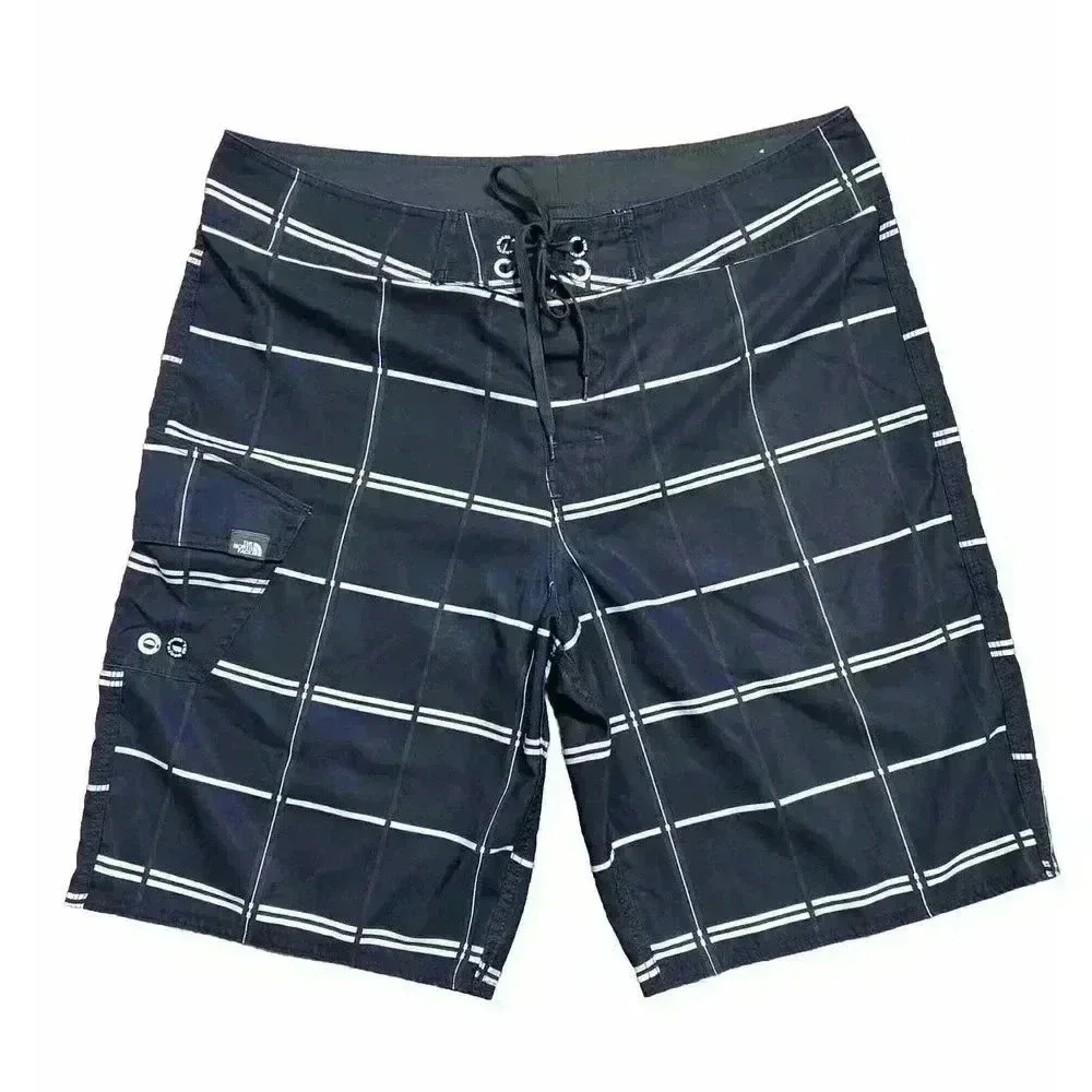 The North Face Men's Board Shorts Trunks Sz 36 Black Plaid Never Stop Exploring